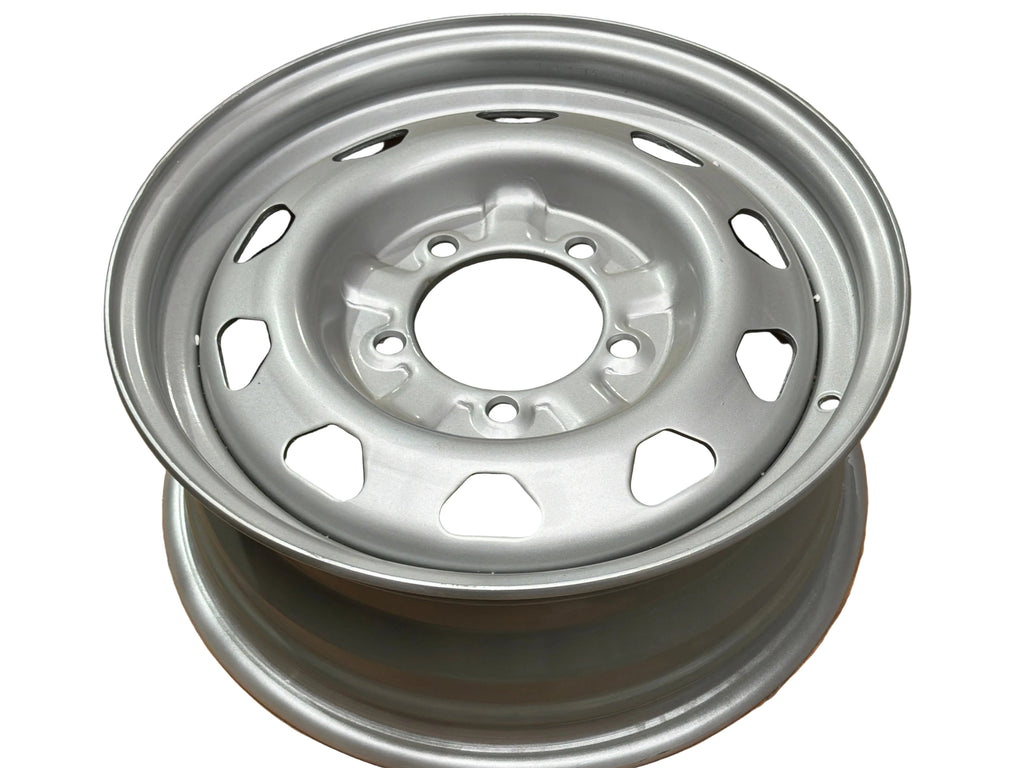 16" Steel Rim Silver - Bukhanka (Classic & Modern), Hunter & 469 – OEM 316220 - 3101015 - 07 - silver – UAZPARTS.COM UAZ PART – OEM 316220-3101015-07-silver