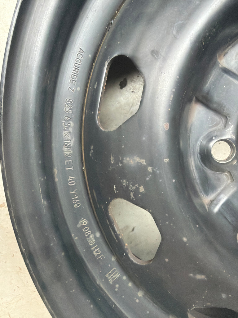 16" Steel Rim Black SHINY USED - Bukhanka (Classic & Modern), Hunter & 469 – OEM 316220-3101015-07-BLSHINY