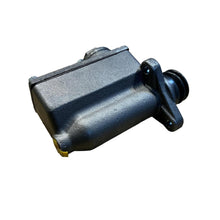Ielādēt attēlu galerijas skatītājā, Brake Master Cylinder - GAZ and Volga Series - - UAZ spare parts