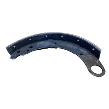 Görseli Galeri görüntüleyiciye yükleyin, Brake Shoe (Single) – Bukhanka (Classic 2.4L &amp; 2.9L, Modern 2.7L), Hunter &amp; 469 (2.4L &amp; 2.9L) &amp; GAZ series – OEM 315100350109010 - Brake system - UAZ spare parts
