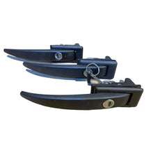 Cargar imagen en el visor de la galería, Door Handle Set (3 pcs, 1 Key) – Bukhanka (Classic &amp; Modern) – OEM 330300-6100040-03 / RG452-6105149 - Body and exterior - UAZ spare parts