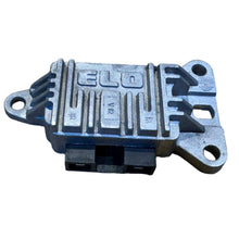 Load image into Gallery viewer, Dynamo Relay – Hunter &amp; 469, Bukhanka Classic (2.4L &amp; 2.9L) – OEM 202.052.001