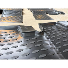 Afbeelding in Gallery-weergave laden, Floor Mat Set Front &amp; Rear, 3 pcs - Hunter &amp; 469 (2.4L/2.7L/2.9L)- OEM 07166 - - UAZ spare parts