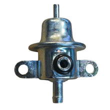 Cargar imagen en el visor de la galería, Fuel Pressure Regulator – Bukhanka Modern (2.7L), Hunter &amp; 469 (2.7L), Patriot, Profi – OEM 406-1160000-01 - Fuel - UAZ spare parts