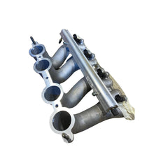 Načíst obrázek do prohlížeče Galerie, Intake Manifold with Fuel Rail – Bukhanka Modern (2.7L Injection) – OEM 40904 1008015 - Engine - UAZ spare parts