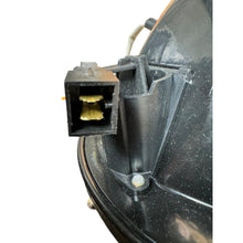Görseli Galeri görüntüleyiciye yükleyin, Modern Headlight Set (Height Adjustable) – Bukhanka Classic &amp; Modern, Hunter &amp; 469 – OEM 62000-3711000-00