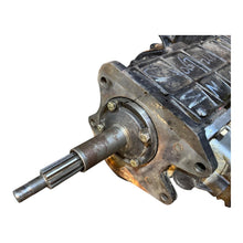 Załaduj zdjęcie do przeglądarki galerii, Rebuilt 5-Speed Gearbox &amp; Transfer Case, Mechanical or electrical Speedsensor - Bukhanka Modern (2.7L)- OEM 2206-1700010-01 &amp; 3909-95-1800120-00 REBUILDED - - UAZ spare parts