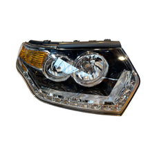 Laden Sie das Bild in den Galerie-Viewer, Right Headlight Assembly from 2015 - Patriot - OEM 3163-00-3711010-20 - - UAZ spare parts