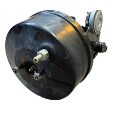 Kép betöltése a Galéria nézegetőbe, Servo / power Brake Drum – Bukhanka (Classic &amp; Modern), Hunter &amp; 469 – OEM 2206-3510010 - Brake system - UAZ spare parts