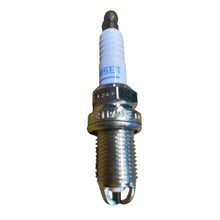 Lataa kuva Galleria-katseluun, Spark Plug for LPG (Single) – Bukhanka Modern (2.7L), Hunter &amp; 469 (2.7L) – OEM SPARK-LPG-27 - Engine - UAZ spare parts