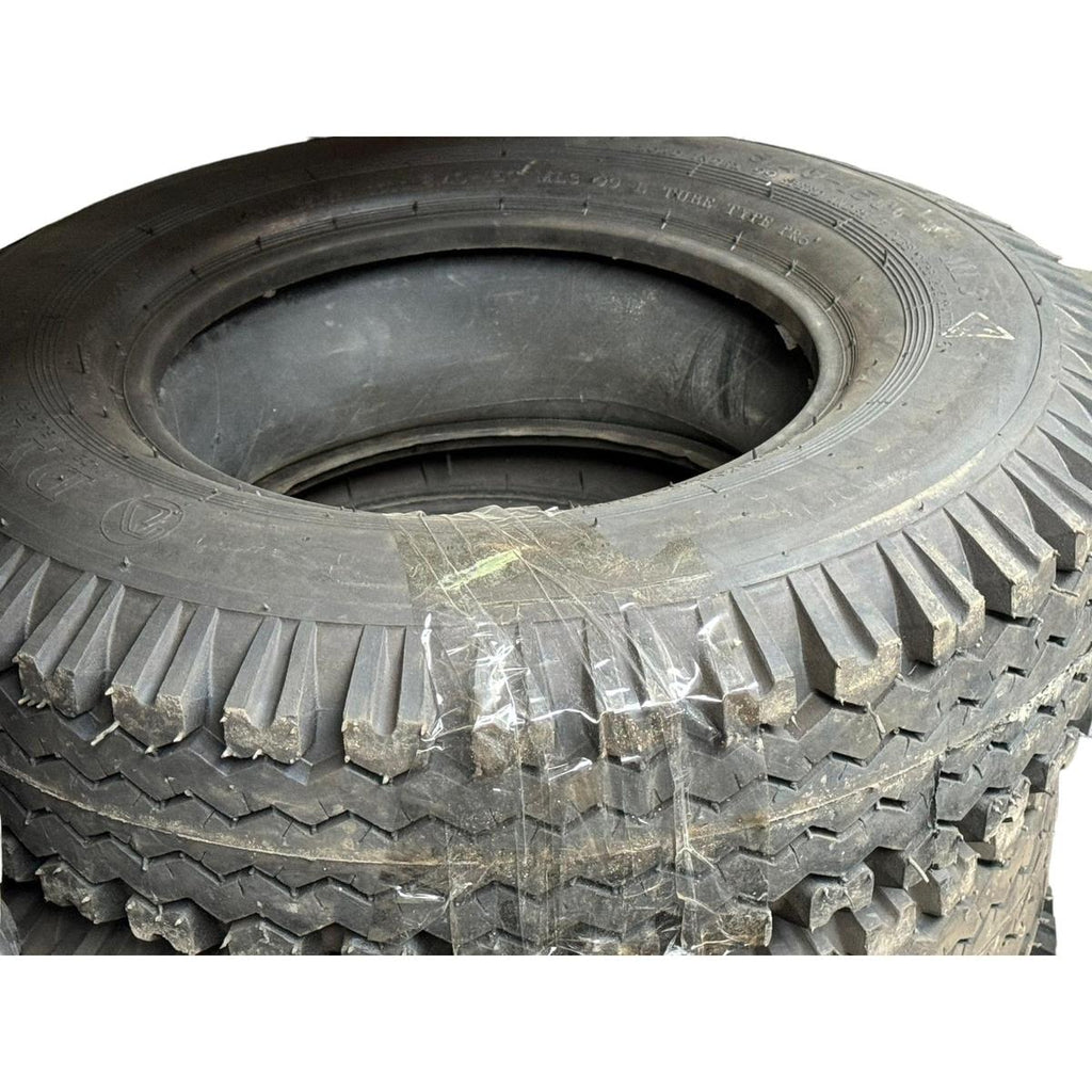 Tires with Inner Tube – Bukhanka Classic (2.4/2.9L) & Hunter 469 (2.4/2.9L) – OEM 469-3106010-01 - Axles, cardan & suspension - UAZ spare parts