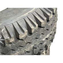 Görseli Galeri görüntüleyiciye yükleyin, Tires with Inner Tube – Bukhanka Classic (2.4/2.9L) &amp; Hunter 469 (2.4/2.9L) – OEM 469-3106010-01 - Axles, cardan &amp; suspension - UAZ spare parts