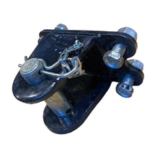 Įkelti paveikslėlį į galerijos peržiūrą, Tow Hitch – Bukhanka (Classic &amp; Modern) &amp; Hunter &amp; 469 – OEM 568835035 - Body and exterior - UAZ spare parts