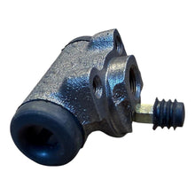 Načíst obrázek do prohlížeče Galerie, Wheel Brake Cylinder - GAZ Series - GAZ69 - OEM 965-3501046 - - UAZ spare parts