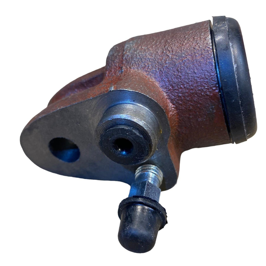 Brake Cylinder (Front, Single Side) – Bukhanka Classic (2.4L & 2.9L), Hunter & 469 – OEM 469 - 3501040 – UAZPARTS.COM UAZ onderdeel – OEM 469 - 3501040
