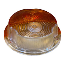 Load image into Gallery viewer, City Light / Turn Signal Cover Orange / White – Bukhanka (Classic &amp; Modern), Hunter &amp; 469 – OEM 3741 - 3712010 - 02 – UAZPARTS.COM UAZ onderdeel – OEM 3741 - 3712010 - 02