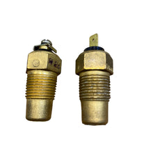 Load image into Gallery viewer, Coolant Temperature Sensor – Bukhanka Classic (2.4L &amp; 2.9L), Hunter &amp; 469 – OEM 4354563 – UAZPARTS.COM UAZ onderdeel – OEM 5697563735678