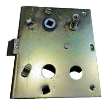 Ladda upp bild till gallerivisning, Door Lock Right – Hunter &amp; 469 (2.4L &amp; 2.9L) – OEM 469 - 46846 - R – UAZPARTS.COM UAZ onderdeel – OEM 469 - 46846 - R