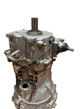 Carica l'immagine nel visualizzatore di Gallery, Dymos 5-speed gearbox – Hunter (Modern), Profi &amp; Patriot – Used – OEM 31630017000101 – UAZPARTS.COM UAZ PART – OEM 316300170001001