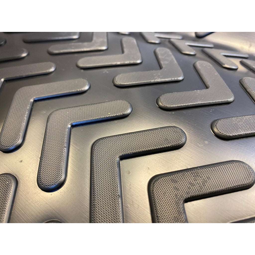 Floor Mats – UAZ Profi – OEM 236302 - 4728010 - 00 – UAZPARTS.COM UAZ onderdeel – OEM 236302 - 4728010 - 00