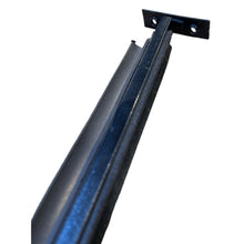 Ielādēt attēlu galerijas skatītājā, Front Door Window Frame (Left) – Bukhanka (Classic &amp; Modern) – OEM 0451 - 50 - 6103235 - 00 – UAZPARTS.COM UAZ onderdeel – OEM 0451 - 50 - 6103235 - 00