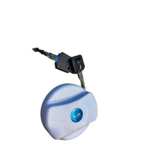 Load image into Gallery viewer, Fuel Cap with Key – Bukhanka Modern (2.7L) &amp; Hunter &amp; 469 (2.7L) – OEM 3163 - 1103010 - 01 – UAZPARTS.COM UAZ onderdeel – OEM 3163 - 1103010 - 01
