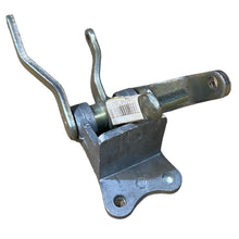 Load image into Gallery viewer, Gearbox Bracket Assembly (Intermediate Shift Lever) – Bukhanka (Classic 2.4L &amp; 2.9L, Modern 2.7L) – OEM 0451 - 00 - 1703103 - 31 – UAZ UAZ onderdeel – OEM 0451 - 00 - 1703103 - 31