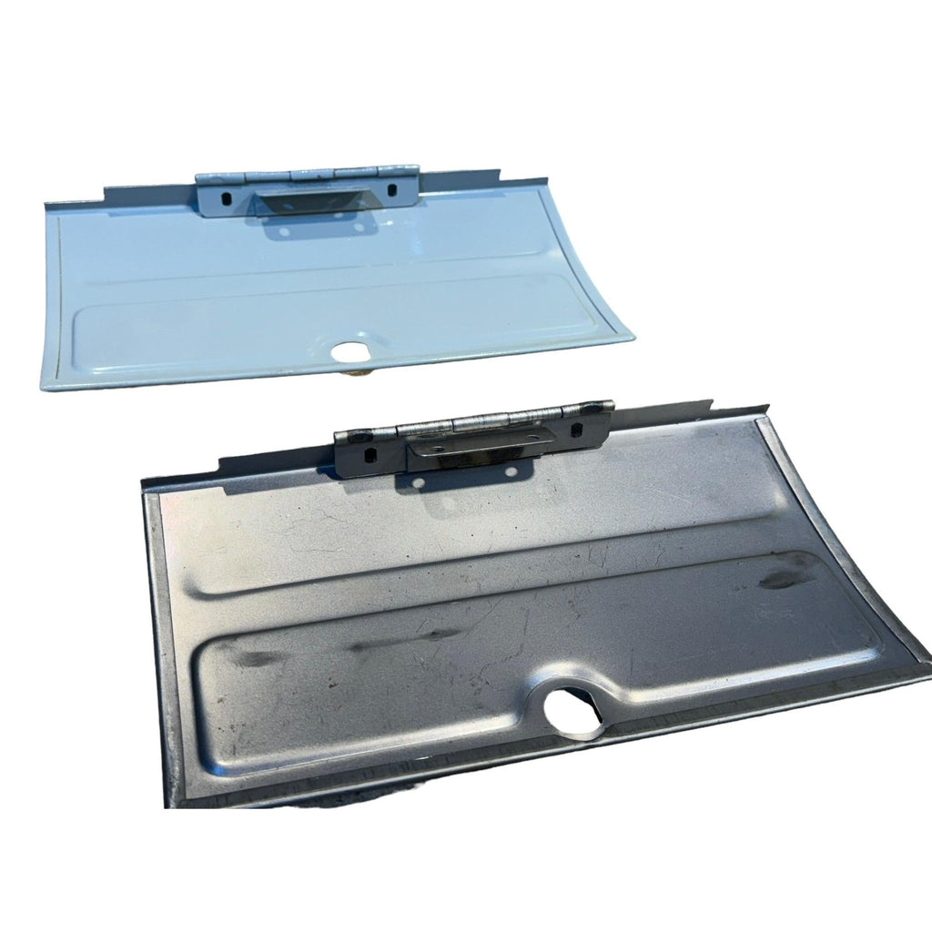 Glove Compartment Lid – Bukhanka (Classic & Modern) – OEM 045150 - 5303016 - 10 – UAZPARTS.COM UAZ onderdeel – OEM 045150 - 5303016 - 10
