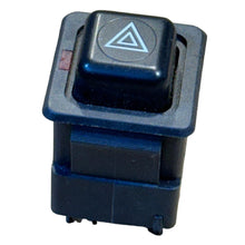 Afbeelding in Gallery-weergave laden, Hazard Light Switch – Bukhanka Modern (2.7L), Hunter &amp; 469 (2.7L) – OEM 376.371.005 – UAZPARTS.COM UAZ onderdeel – OEM 376.371.005