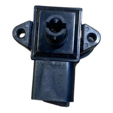Load image into Gallery viewer, Intake Air Sensor (MAP) – Bukhanka Modern (2.7L), Hunter &amp; 469 (2.7L), Patriot, Profi – OEM 110308 - 0239010 – UAZPARTS.COM UAZ onderdeel – OEM 110308 - 0239010