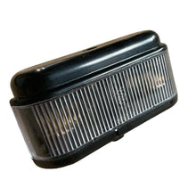 Cargar imagen en el visor de la galería, License Plate Light Plastic Housing – Bukhanka (Classic 2.4L &amp; 2.9L, Modern 2.7L), Hunter &amp; 469 (2.4L, 2.7L &amp; 2.9L) – OEM 37.458.083 - 2002 – UAZPARTS.COM UAZ onderdeel – OEM 37.458.083 - 2002