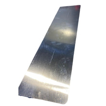 Load image into Gallery viewer, License Plate Reinforcement – Bukhanka (Classic &amp; Modern), Hunter &amp; 469, Patriot &amp; Profi – OEM 6060853 – UAZPARTS.COM UAZ onderdeel – OEM 6060853