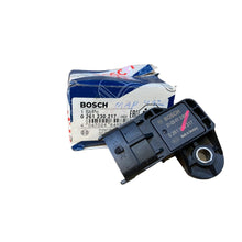 Load image into Gallery viewer, MAP Sensor – Bukhanka Modern (2.7L Injection), Hunter &amp; 469 (2.7L), Patriot, Profi – OEM 261230217 – UAZPARTS.COM UAZ onderdeel – OEM 261230217
