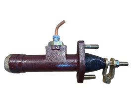 Master Clutch Cylinder – Bukhanka Modern (2.7L) and Classic (2.4L & 2.9L) – OEM 3741-1602300 – UAZPARTS.COM UAZ PART – OEM 3741-1602300