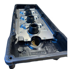 Load image into Gallery viewer, Plastic Valve Cover – Bukhanka Modern (2.7L), Hunter &amp; 469 (2.7L) – OEM 4091.1000400 – UAZPARTS.COM UAZ onderdeel – OEM 4091.1000400 - HARD PLASTIC USED