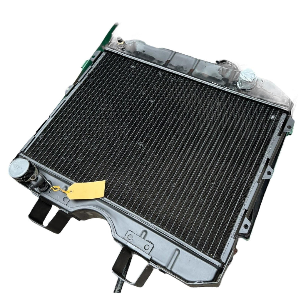 Radiator (Used, Refurbished, Pressure Tested) – Bukhanka (Classic & Modern), Hunter & 469 – OEM 316080 - 1301010 - 03 – UAZPARTS.COM UAZ onderdeel – OEM 316080 - 1301010 - 03 USED I