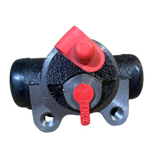 Load image into Gallery viewer, Rear Brake Wheel Cylinder 25 mm – Bukhanka (Classic 2.4L, Modern 2.7L) – OEM 220600 - 3502040 - 00 – UAZ UAZ onderdeel – OEM 220600 - 3502040 - 00 (d25)