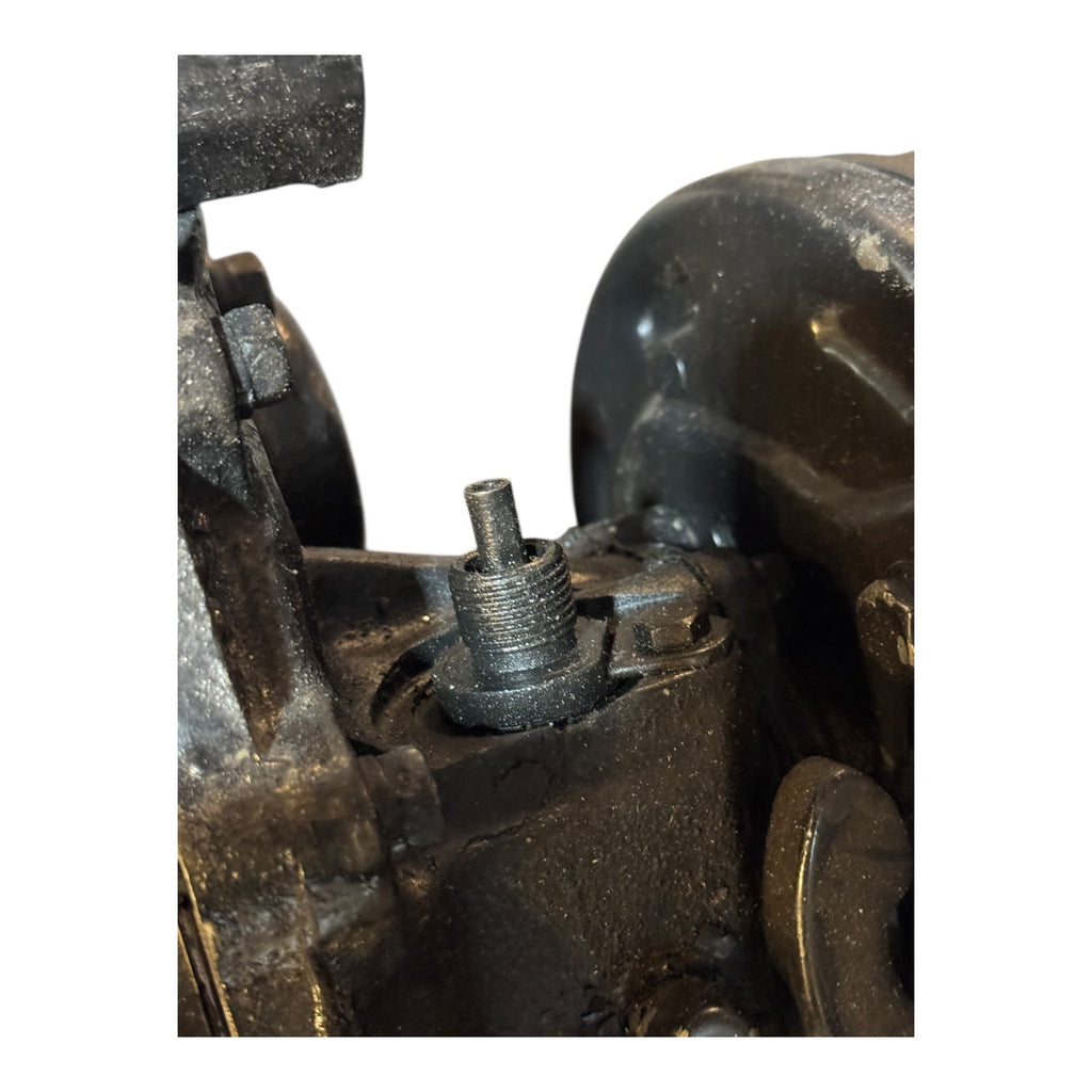 Rebuilded gearbox and transfercase modern Buhanka with mechnical speed sensor - OEM 2206 - 1700010 - 01 & 3909 - 95 - 1800120 - 00 REBUILDED – UAZPARTS.COM UAZ PART – OEM 