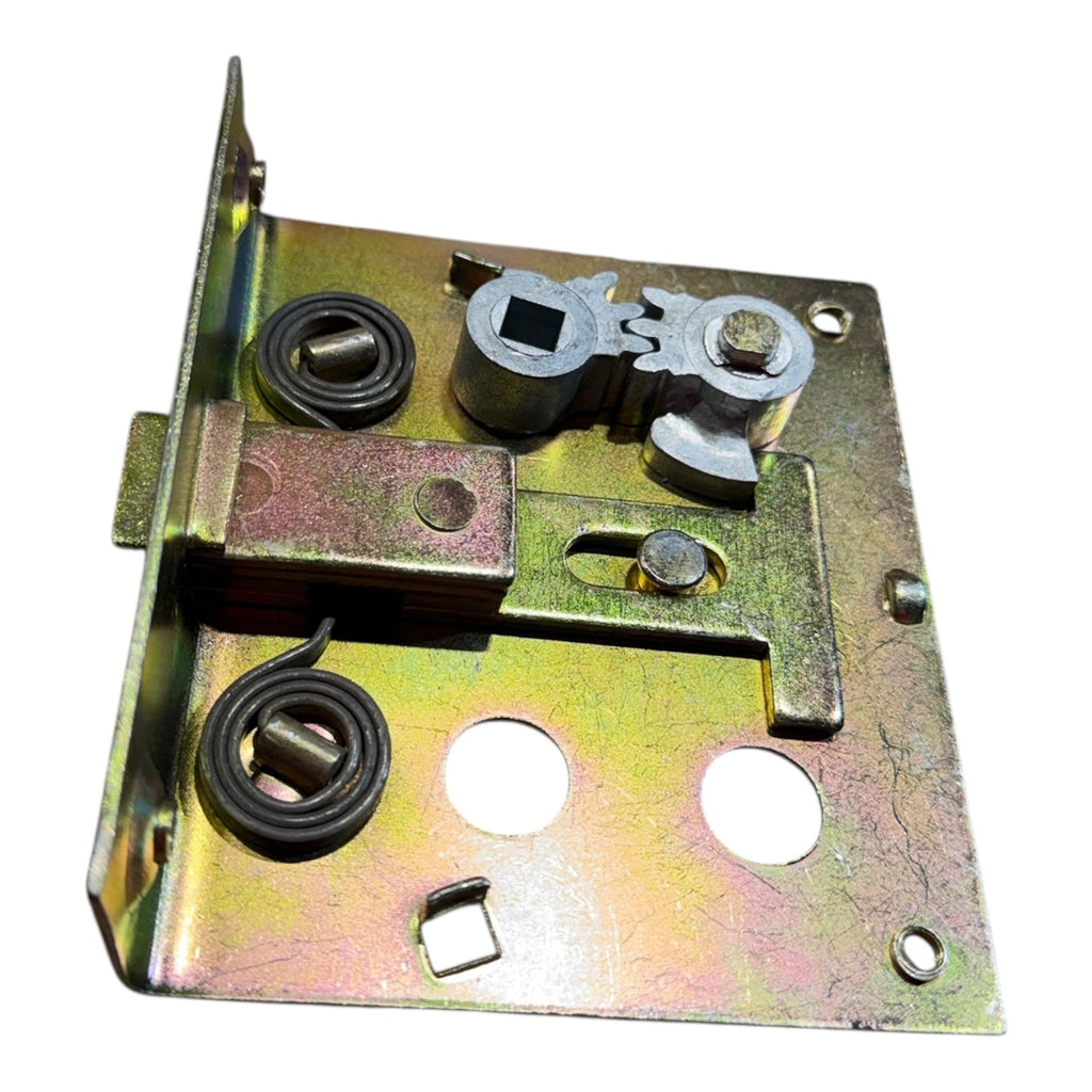 Right Door Lock – 469 (2.4L & 2.9L) – OEM 469 - 6105012 - 04 – UAZPARTS.COM UAZ PART – OEM 469-46846-R