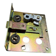 Įkelti paveikslėlį į galerijos peržiūrą, Right Door Lock – 469 (2.4L &amp; 2.9L) – OEM 469 - 6105012 - 04 – UAZPARTS.COM UAZ PART – OEM 469-46846-R