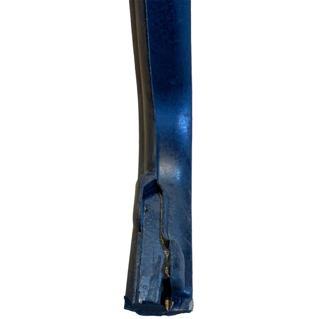 Right Front Door Vent Window Rubber – Bukhanka (Classic & Modern) – OEM 451 - 6103054 – UAZPARTS.COM UAZ onderdeel – OEM 451 - 6103054