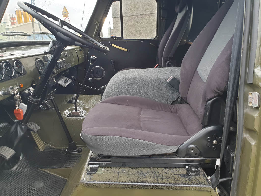 Smart Full Leather Heated Seat Set (2 pcs) – Bukhanka (Classic & Modern) – OEM SMART123ZACHTBLAUW – UAZPARTS.COM UAZ PART – OEM SMART123ZACHTBLAUW