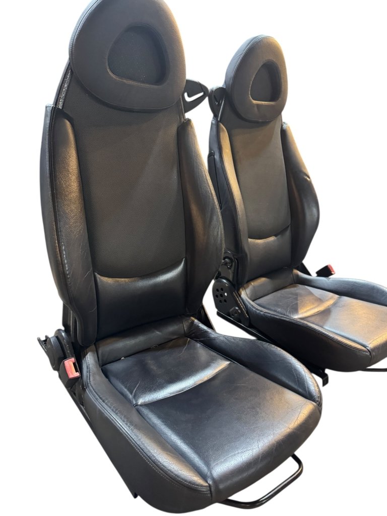 Smart Full Leather Heated Seat Set (2 pcs) – Bukhanka (Classic & Modern) – OEM SMART123ZACHTBLAUW – UAZPARTS.COM UAZ PART – OEM SMART123ZACHTBLAUW