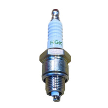 Load image into Gallery viewer, Spark Plug – Bukhanka Classic &amp; Hunter/469 (2.4L &amp; 2.9L) – OEM BP6H nr 18 – UAZPARTS.COM UAZ onderdeel – OEM BP6H nr 18