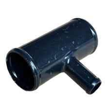 Încarcă imaginea în vizualizatorul Galerie, T - Piece Coolant Pipes – Bukhanka Classic (2.4L &amp; 2.9L) / Hunter &amp; 469 (2.4L &amp; 2.9L) – OEM 045100 - 1303018 - 00 – UAZPARTS.COM UAZ onderdeel – OEM 045100 - 1303018 - 00