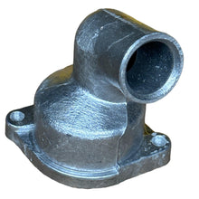 Laden Sie das Bild in den Galerie-Viewer, Thermostat Housing – Bukhanka Classic (2.4L), Hunter &amp; 469 (2.4L) – OEM 421 - 1306032 – UAZPARTS.COM UAZ onderdeel – OEM 421 - 1306032