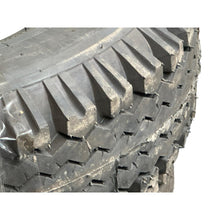 Load image into Gallery viewer, Tires with Inner Tube – Bukhanka Classic (2.4/2.9L) &amp; Hunter 469 (2.4/2.9L) – OEM 469 - 3106010 - 01 – UAZPARTS.COM UAZ onderdeel – OEM 469 - 3106010 - 01