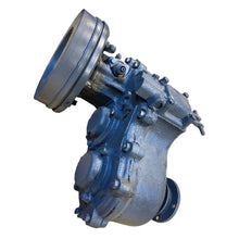Ielādēt attēlu galerijas skatītājā, Transfer Case (Revised) – Bukhanka (Classic 2.4L &amp; 2.9L, Modern 2.7L) &amp; Hunter &amp; 469 – OEM 3909 - 95 - 1800120 - 00 - klassiek – UAZPARTS.COM UAZ onderdeel – OEM 3909 - 95 - 1800120 - 00 - klassiek