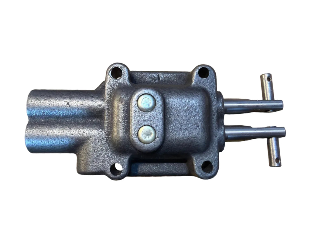 Transfer Case Shift Mechanism – Bukhanka (Classic 2.4L & 2.9L, Modern 2.7L), Hunter & 469 (2.4L, 2.7L, 2.9L) – OEM 045200-1803010-10 - Clutch and transmission - UAZ spare parts