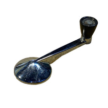 Įkelti paveikslėlį į galerijos peržiūrą, Window Crank – Bukhanka (Classic 2.4L &amp; 2.9L, Modern 2.7L) – OEM 4975247 - 01 – UAZPARTS.COM UAZ onderdeel – OEM 4975247 - 01